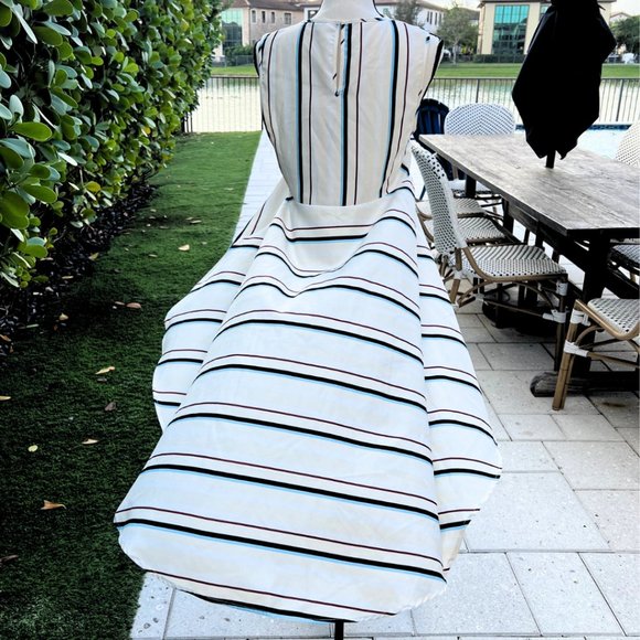 English Factory Dramatic Sleeveless High Low Poplin Striped Shirt M - Picture 10 of 15